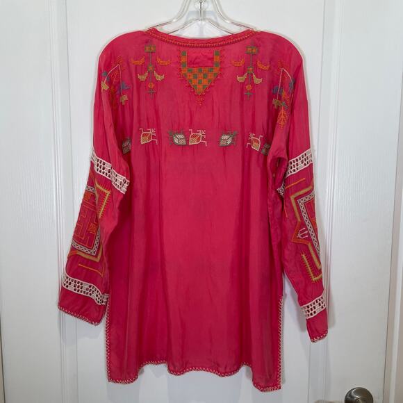 Johnny Was Biya Charlize Embroidered Blouse Pink Eyelet Lace trim Oversize S - Picture 8 of 8